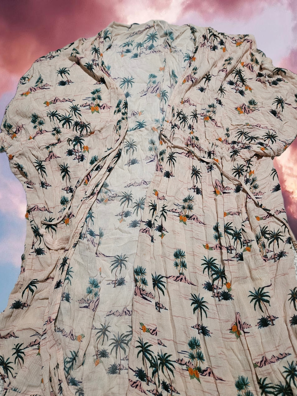 Treasure & Bond Light Pink Tropical Print Robe
